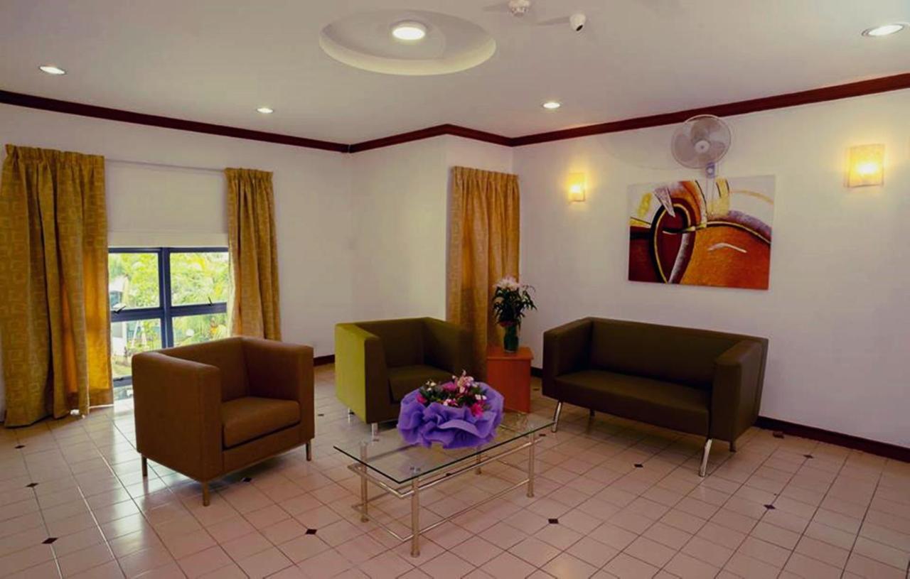 Hotel Amara Subang Jaya Extérieur photo